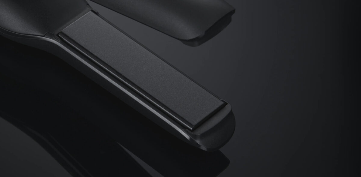 GHD UNPLUGGED CORDLESS STYLER HAIR STRAIGHTENER BLACK